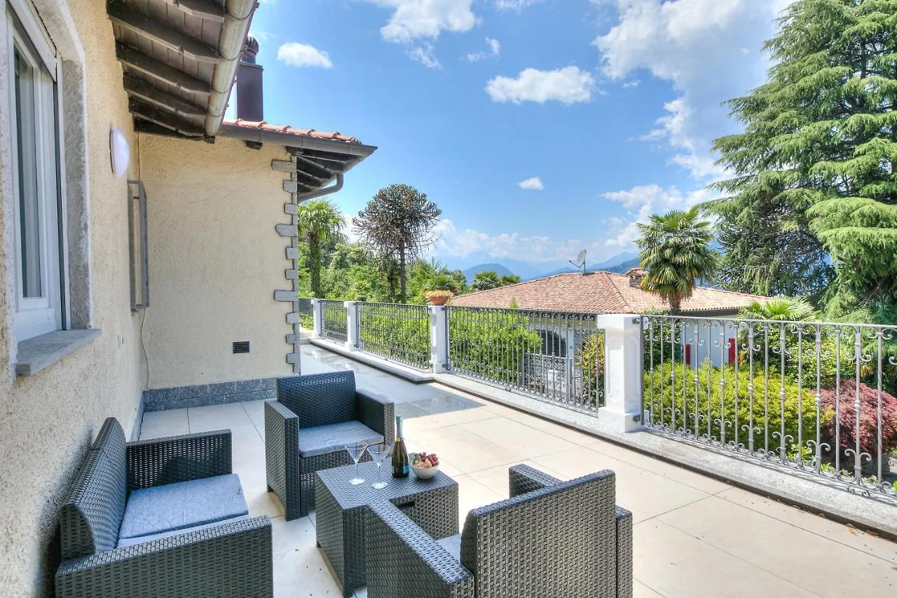 Casa Francesca Garden And View - Happy Rentals Castelveccana Villa